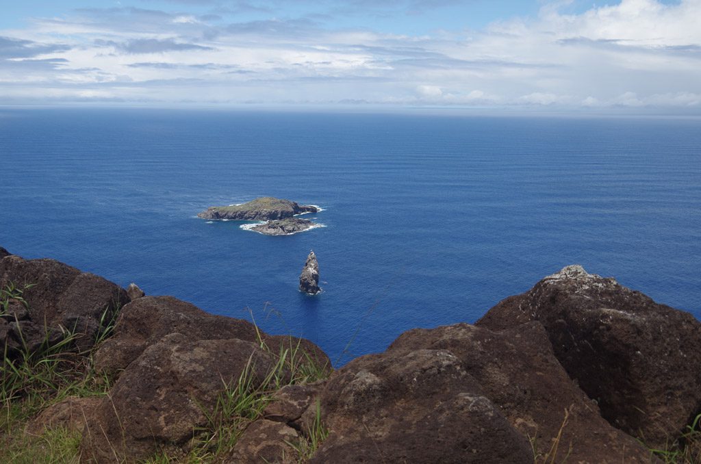 orongo_islets.jpg